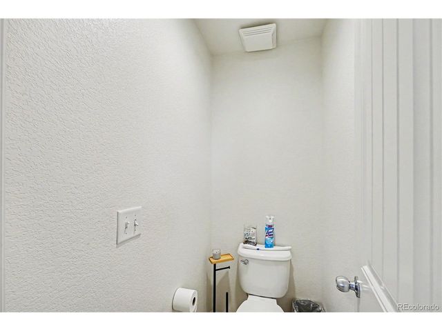 6116 N Espana St, Aurora, CO 80019