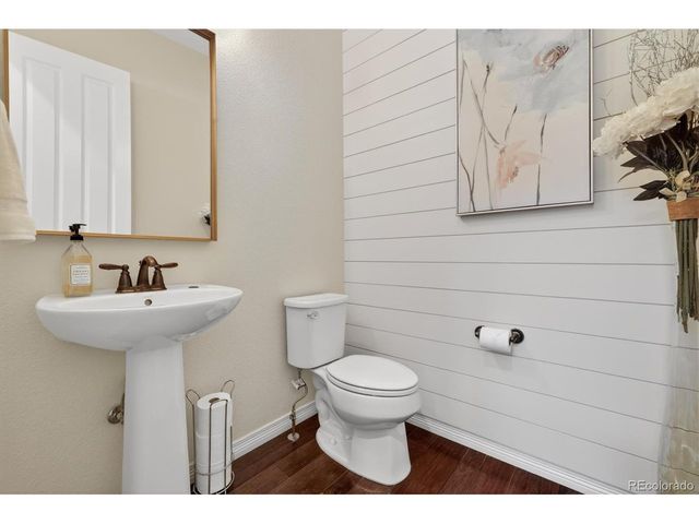 16036 Swan Mountain Dr, Broomfield, CO 80023