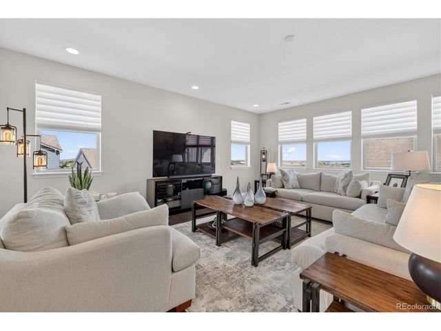 16036 Swan Mountain Dr, Broomfield, CO 80023