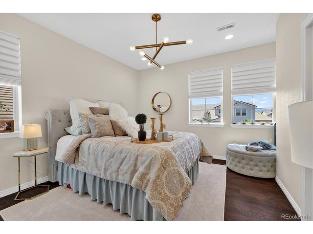 16036 Swan Mountain Dr, Broomfield, CO 80023