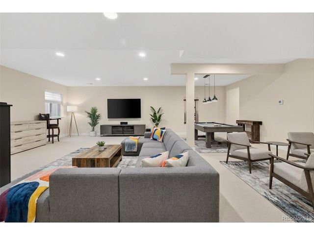 16036 Swan Mountain Dr, Broomfield, CO 80023