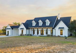 23937 Oscar RD, Spicewood, TX 78669