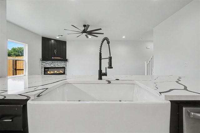 6720 Willow Wood Loop, Lawton, OK 73505
