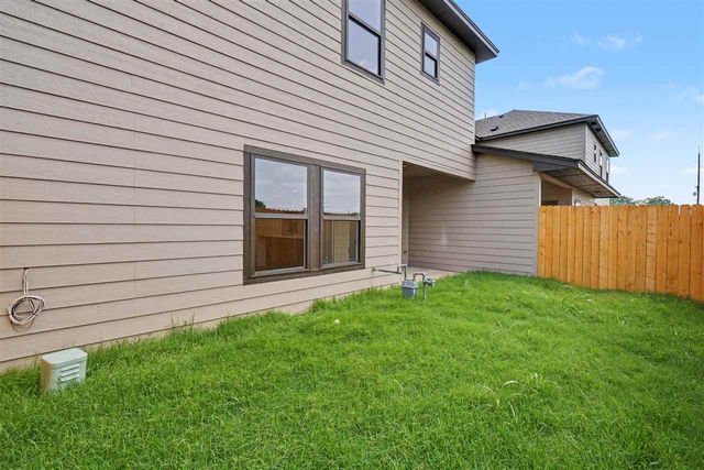 6720 Willow Wood Loop, Lawton, OK 73505