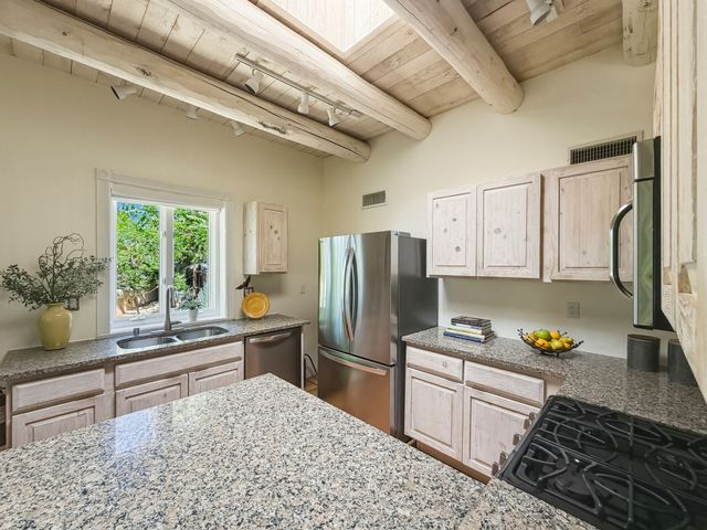624 Paseo De La Cuma 13, Santa Fe, NM 87501