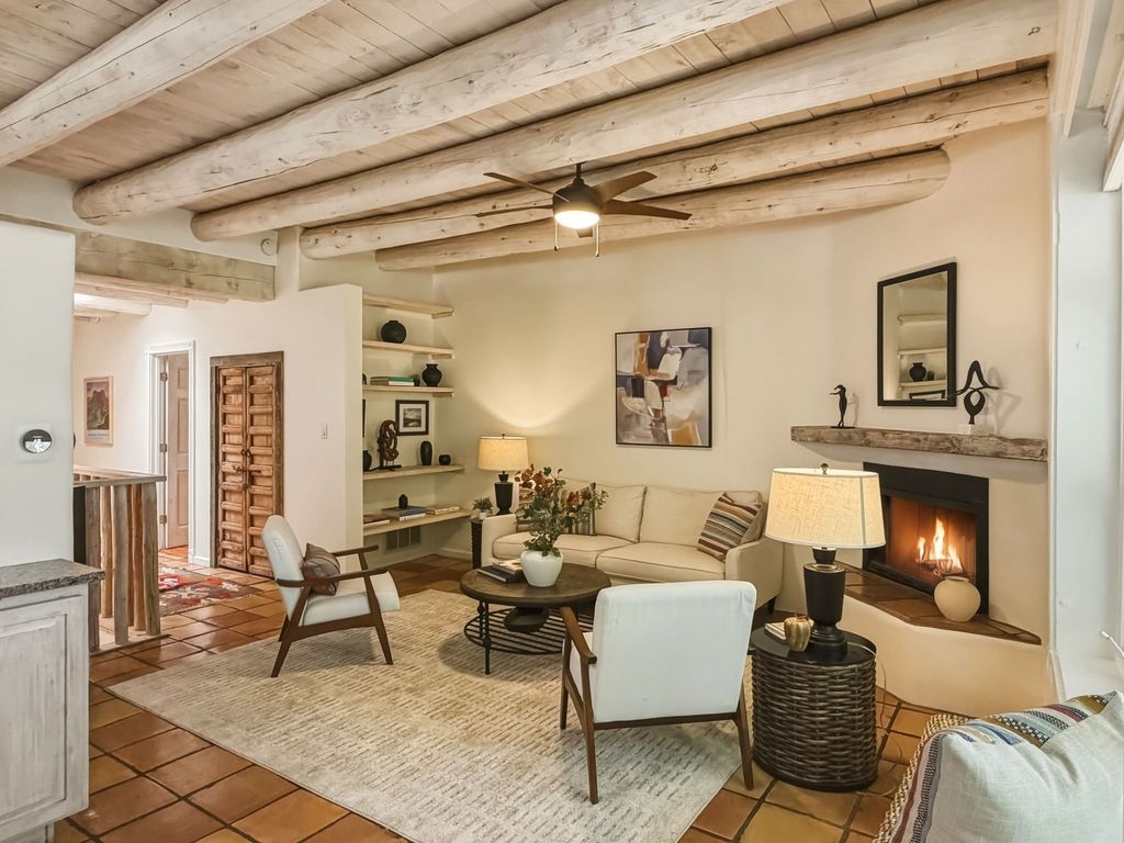 624 Paseo De La Cuma 13, Santa Fe, NM 87501