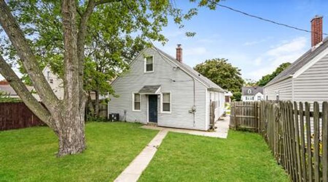 3807 N 54th BOULEVARD, Milwaukee, WI 53216