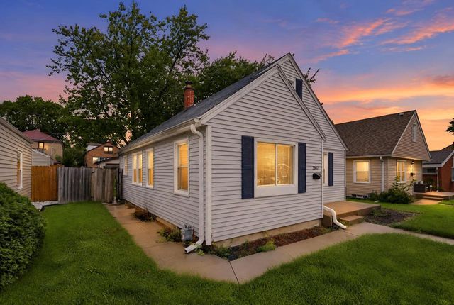 3807 N 54th BOULEVARD, Milwaukee, WI 53216