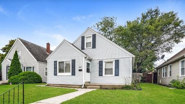 3807 N 54th BOULEVARD, Milwaukee, WI 53216