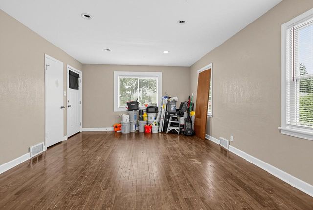 3807 N 54th BOULEVARD, Milwaukee, WI 53216