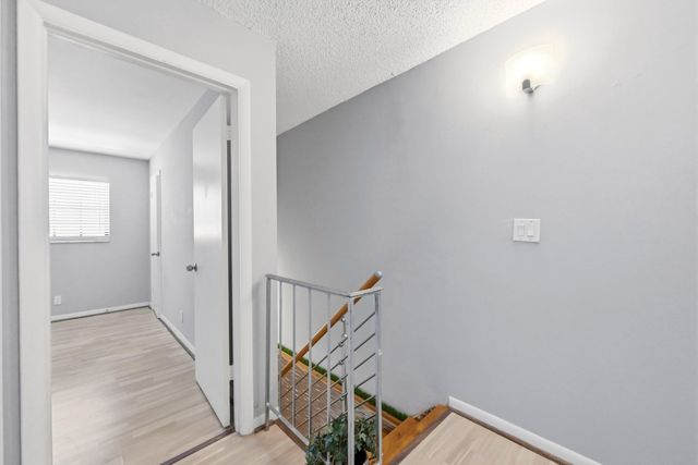 905 NE 28th Street 206, Wilton Manors, FL 33334
