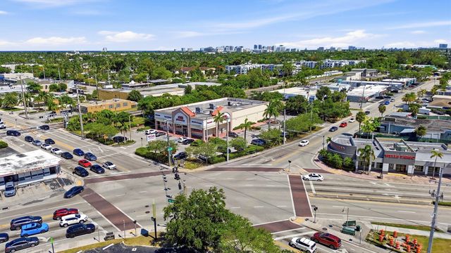 905 NE 28th Street 206, Wilton Manors, FL 33334