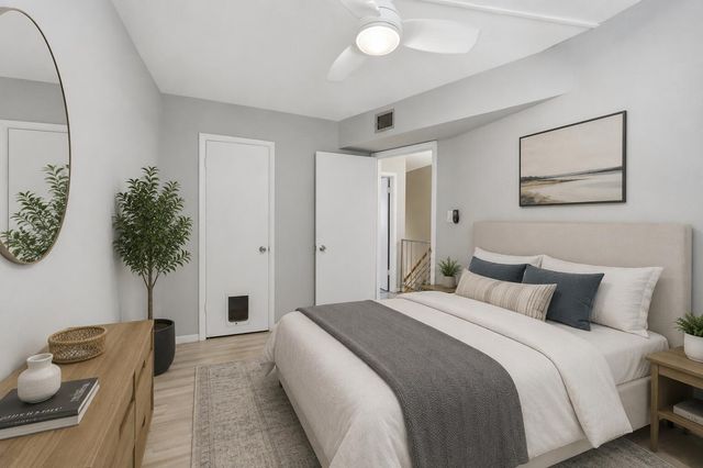 905 NE 28th Street 206, Wilton Manors, FL 33334