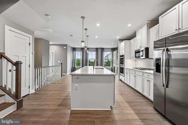 1735 DUNNINGTON PL, Dumfries, VA 22026
