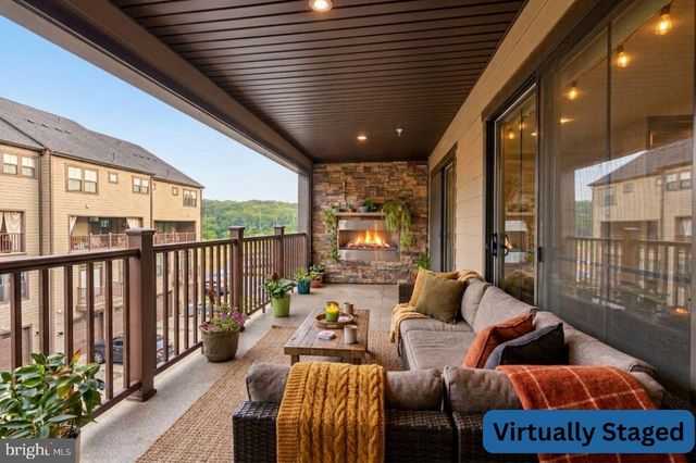 1735 DUNNINGTON PL, Dumfries, VA 22026