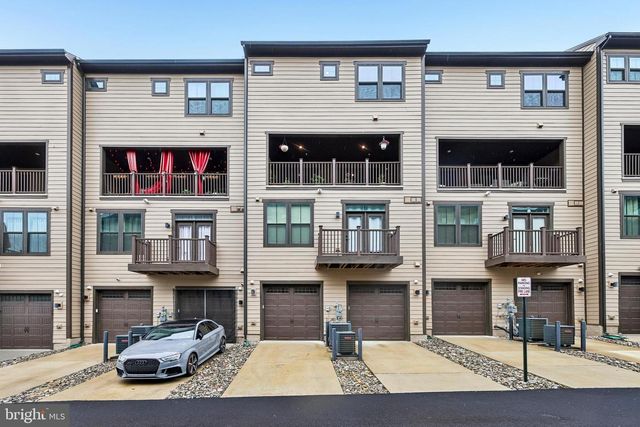 1735 DUNNINGTON PL, Dumfries, VA 22026