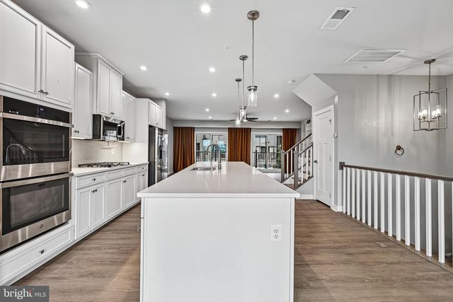 1735 DUNNINGTON PL, Dumfries, VA 22026