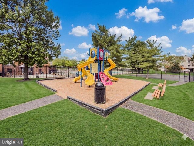 14900 HYDRUS RD, Silver Spring, MD 20906