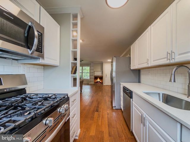 14900 HYDRUS RD, Silver Spring, MD 20906
