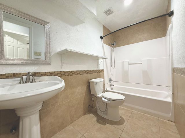 11911 Green Glade Drive, Houston, TX 77099