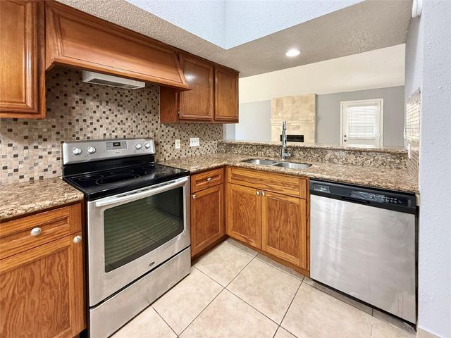 11911 Green Glade Drive, Houston, TX 77099