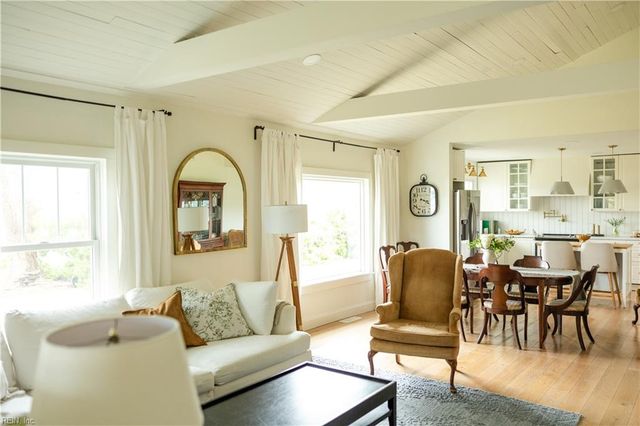 1361 Elbow RD, Chesapeake, VA 23320