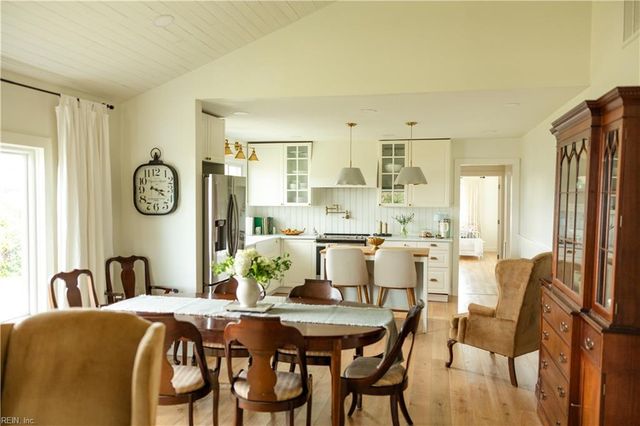 1361 Elbow RD, Chesapeake, VA 23320