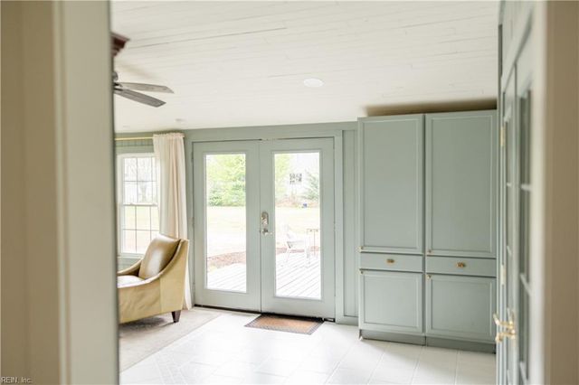 1361 Elbow RD, Chesapeake, VA 23320