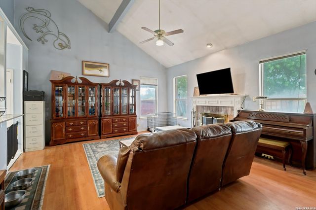 1246 Reawick Dr, San Antonio, TX 78253