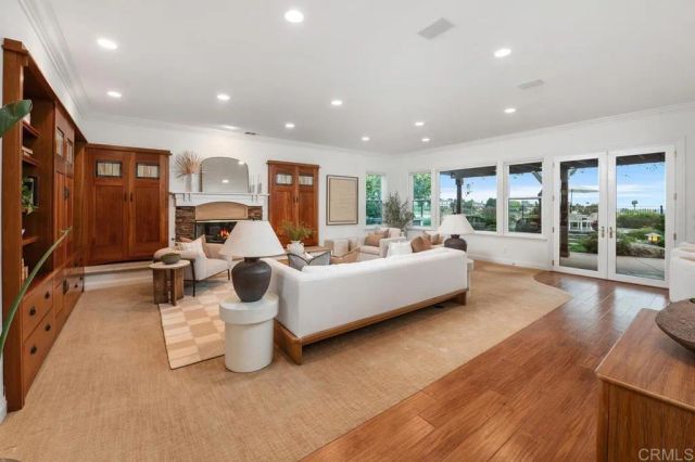 7971 Paseo Esmerado, Carlsbad, CA 92009