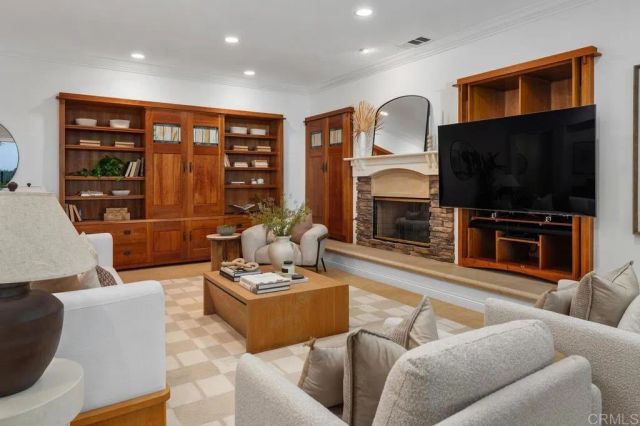 7971 Paseo Esmerado, Carlsbad, CA 92009