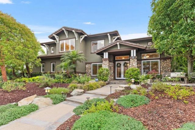 7971 Paseo Esmerado, Carlsbad, CA 92009