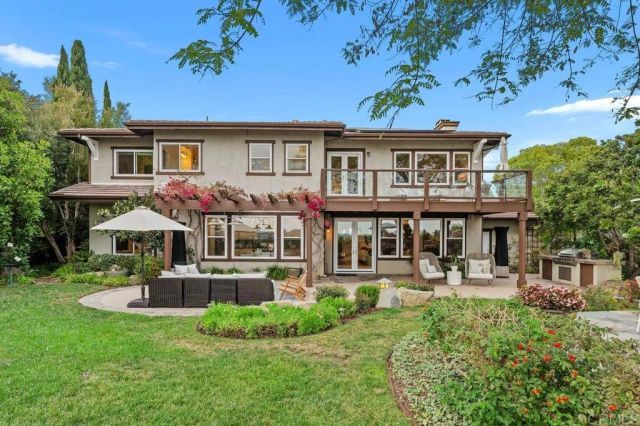 7971 Paseo Esmerado, Carlsbad, CA 92009