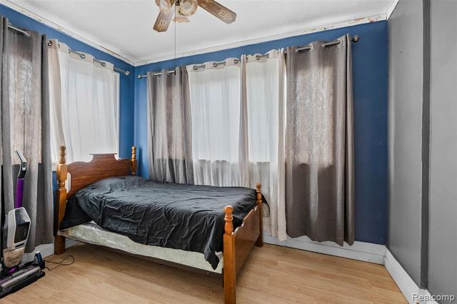 5003 Maple Street, Dearborn, MI 48126