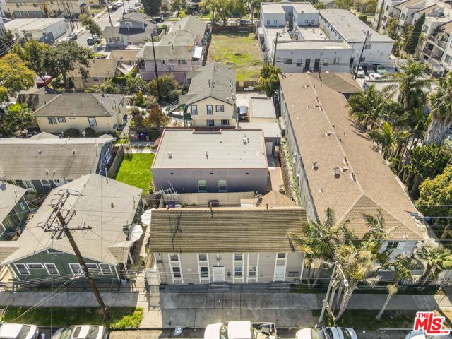 1060 E 6th Street, Long Beach, CA 90802
