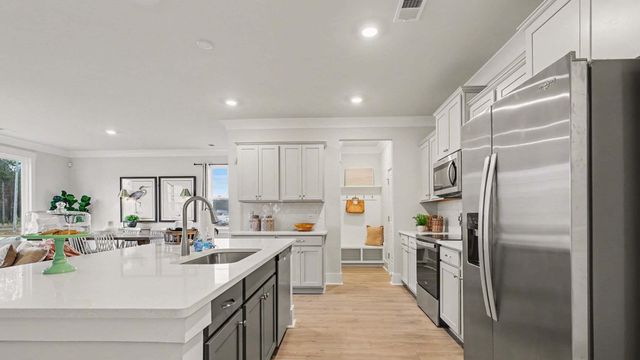 2217 Eloise Ln, Conway, SC 29526