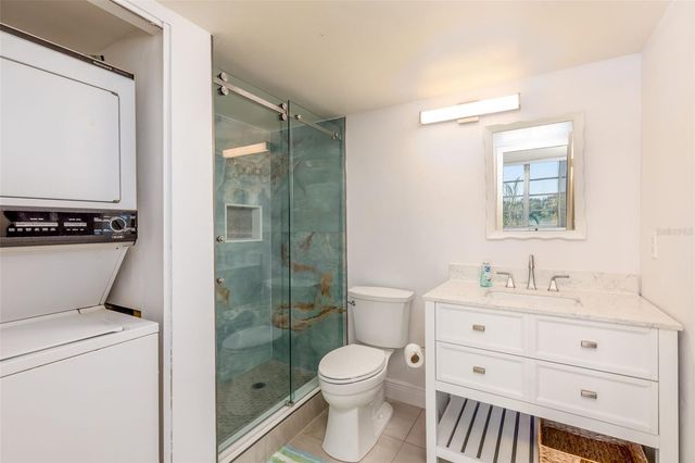 7405 BAY ISLAND DRIVE S 321, South Pasadena, FL 33707