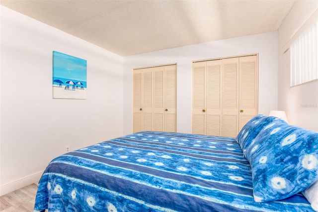 7405 BAY ISLAND DRIVE S 321, South Pasadena, FL 33707