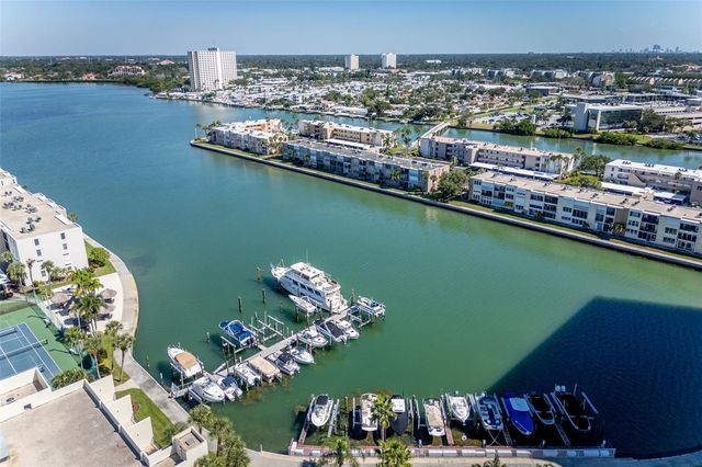 7405 BAY ISLAND DRIVE S 321, South Pasadena, FL 33707