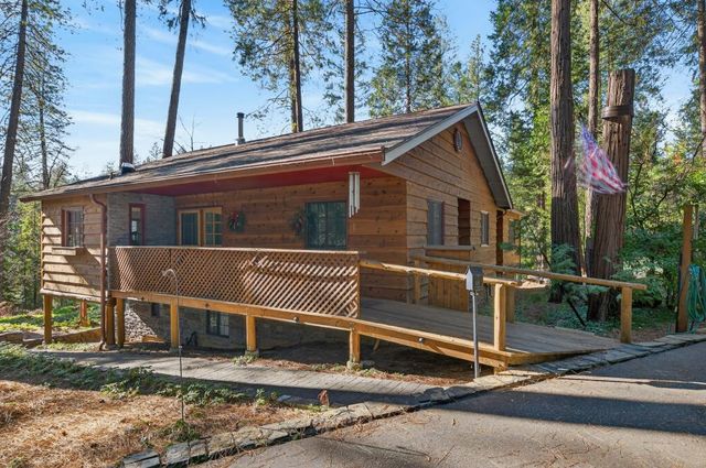 13052 Wood Rose Way, Grass Valley, CA 95945