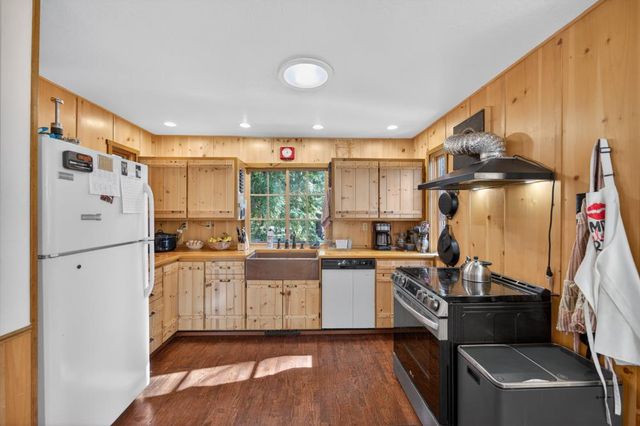 13052 Wood Rose Way, Grass Valley, CA 95945