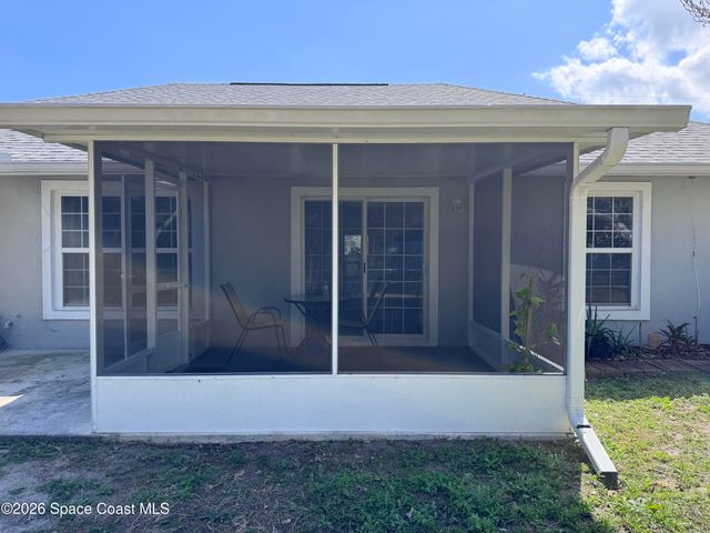 2595 3rd Avenue NE, Palm Bay, FL 32905