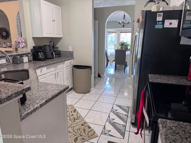 2595 3rd Avenue NE, Palm Bay, FL 32905