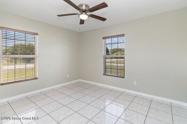 2595 3rd Avenue NE, Palm Bay, FL 32905