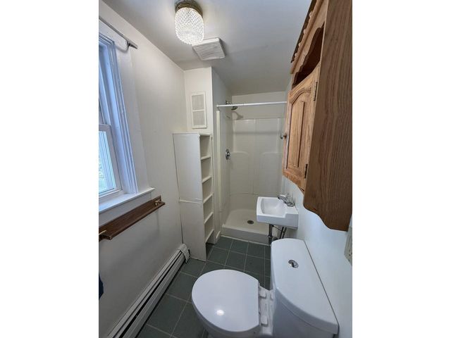 1036 North Avenue, Burlington, VT 05401