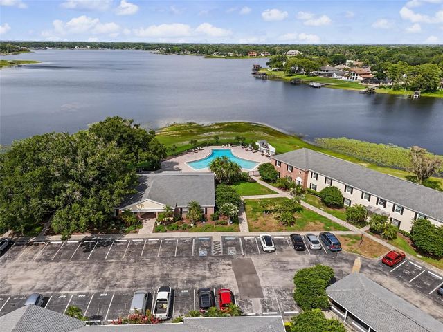 13747 JUNIPER BLOSSOM DRIVE, Tampa, FL 33618