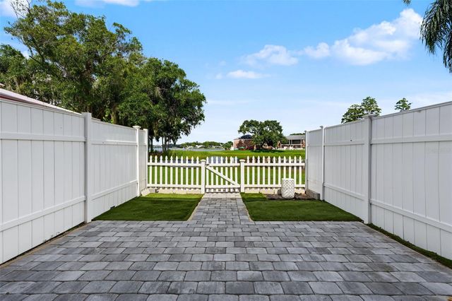 13747 JUNIPER BLOSSOM DRIVE, Tampa, FL 33618