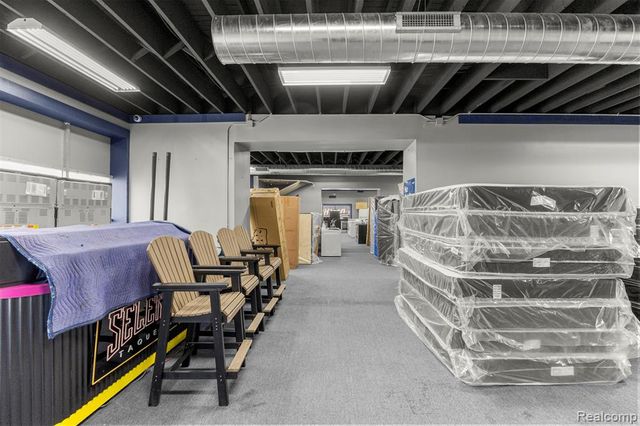 12732 E 8 Mile Road, Detroit, MI 48205