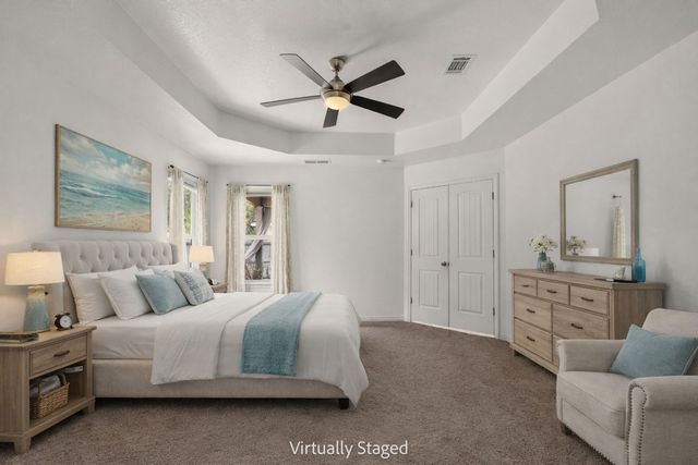 8434 Island Drive, Navarre, FL 32566