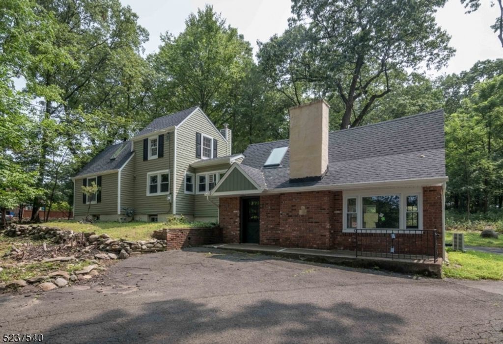 496 Manchester Ave, North Haledon Boro, NJ 07508 — photo 2